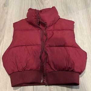 Cropped puffer vest